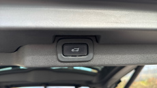 Land Rover Discovery 3.0 D300 R-Dynamic HSE 5dr Auto Diesel Station Wagon